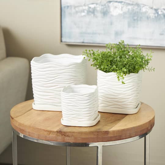 White Wavy Ribbed Ceramic Planter Set